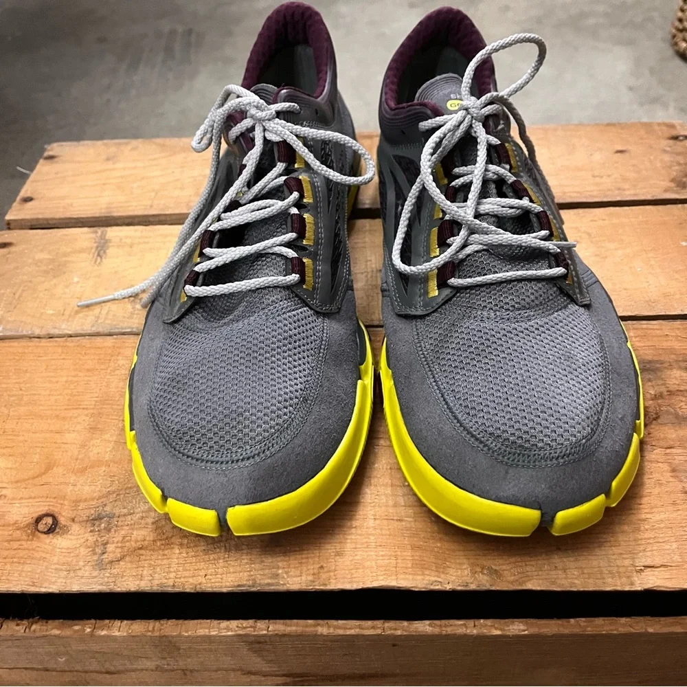 NWOT Sketchers Men’s Go Bionic Running Shoe Size 11
